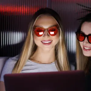 okulary onyks z brązowymi ramkami blokujące światło niebieskie